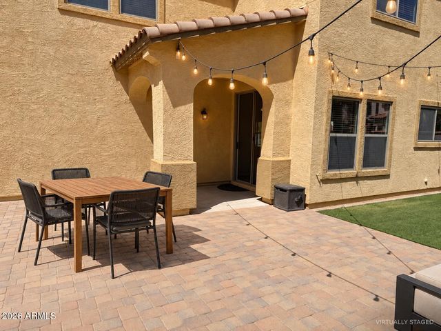 2595 S Southwind Drive, Gilbert, AZ 85295