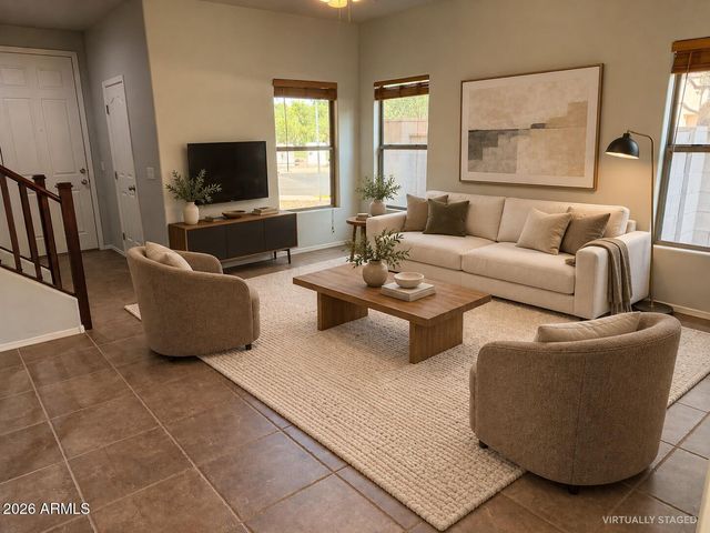 2595 S Southwind Drive, Gilbert, AZ 85295