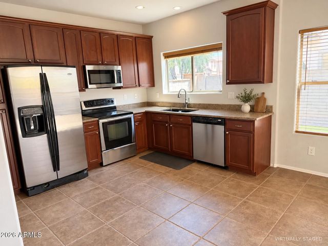 2595 S Southwind Drive, Gilbert, AZ 85295