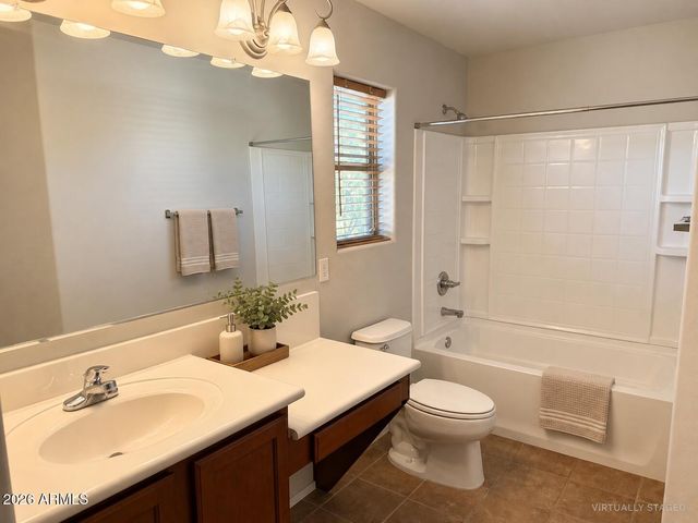 2595 S Southwind Drive, Gilbert, AZ 85295