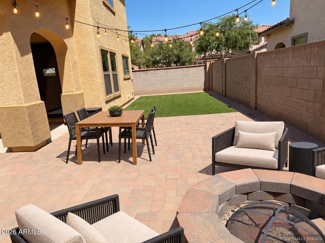 2595 S Southwind Drive, Gilbert, AZ 85295