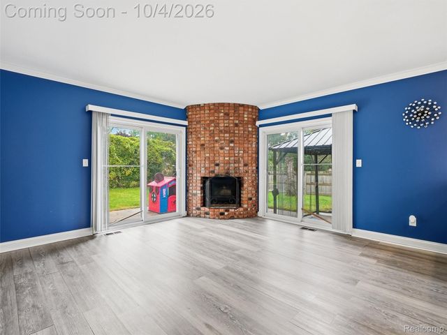 20290 Lacrosse Avenue, Southfield, MI 48076