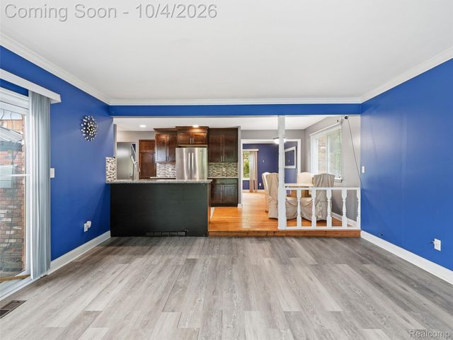 20290 Lacrosse Avenue, Southfield, MI 48076