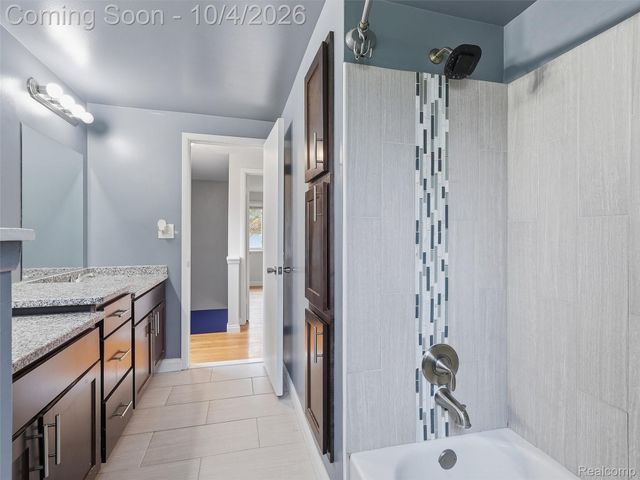 20290 Lacrosse Avenue, Southfield, MI 48076