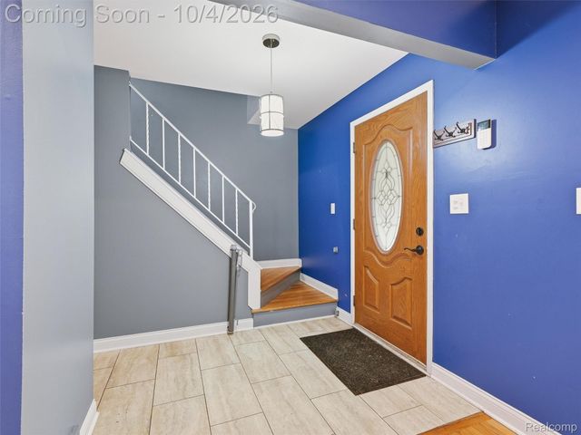 20290 Lacrosse Avenue, Southfield, MI 48076