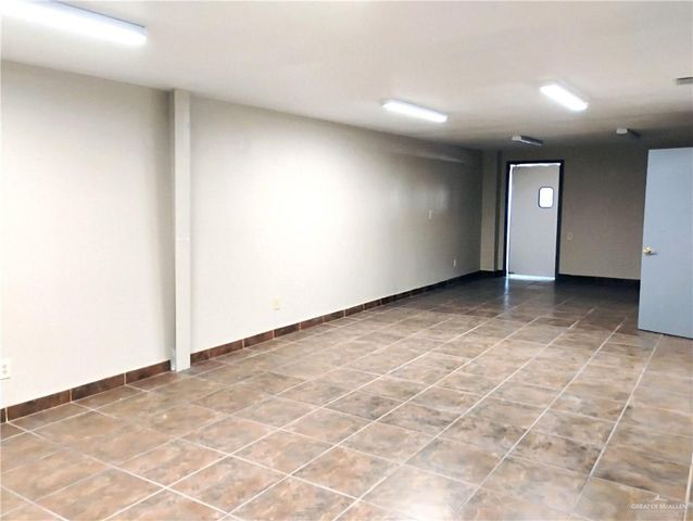 305 W Expressway 83 W Freeway, La Feria, TX 78559