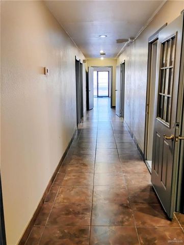 305 W Expressway 83 W Freeway, La Feria, TX 78559