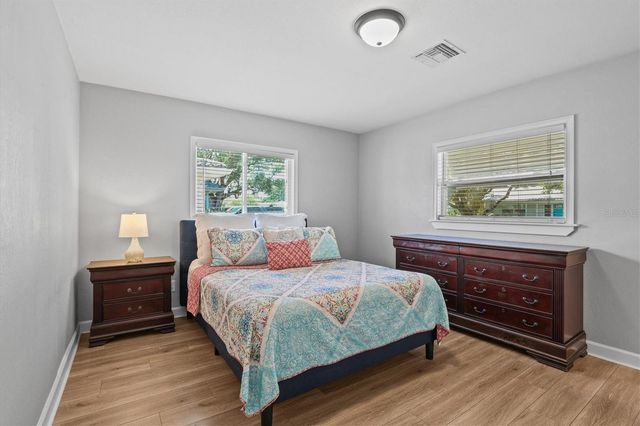 783 MANOR DRIVE W, Dunedin, FL 34698