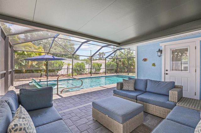 783 MANOR DRIVE W, Dunedin, FL 34698