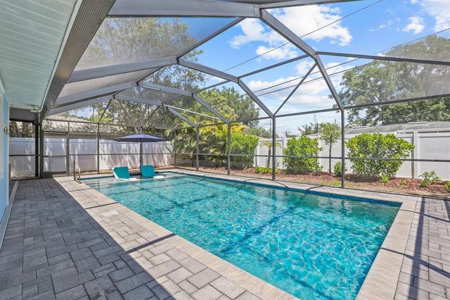 783 MANOR DRIVE W, Dunedin, FL 34698