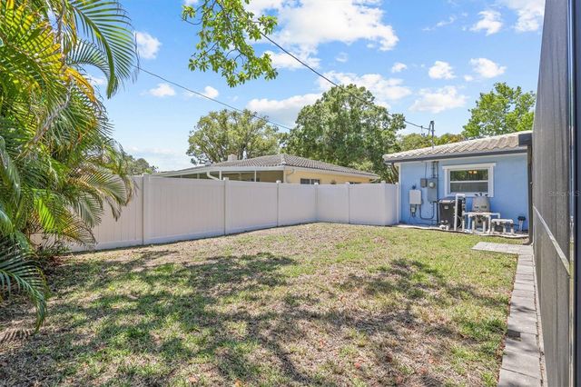 783 MANOR DRIVE W, Dunedin, FL 34698