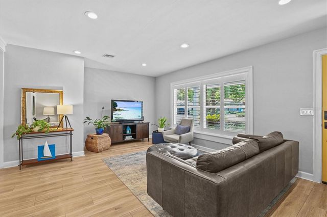 783 MANOR DRIVE W, Dunedin, FL 34698
