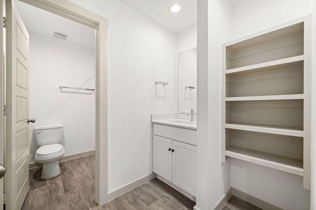 1803 Rolling Hill Lane, Richmond, TX 77469