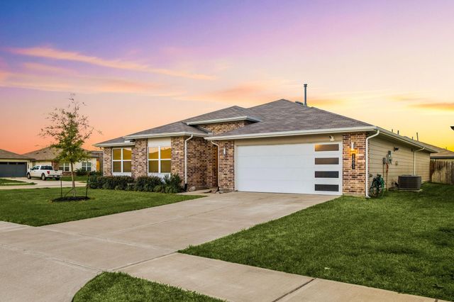 1803 Rolling Hill Lane, Richmond, TX 77469