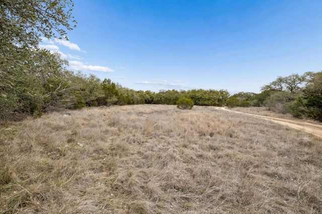 1398 Lazy Forest FRST, New Braunfels, TX 78132