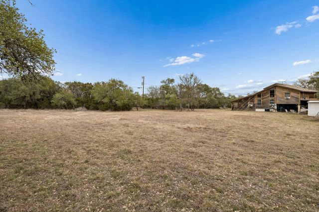1398 Lazy Forest FRST, New Braunfels, TX 78132