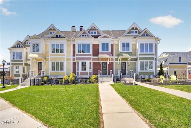 19 C Cherry Street, Saratoga Springs, Inside, NY 12866