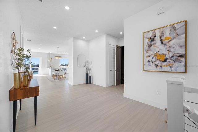 11460 7TH STREET E, Treasure Island, FL 33706