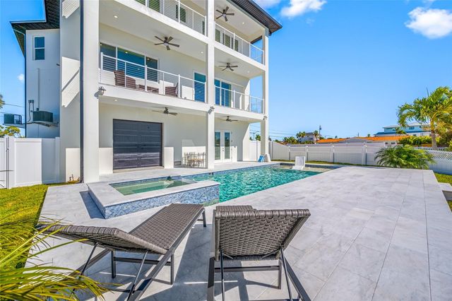 11460 7TH STREET E, Treasure Island, FL 33706