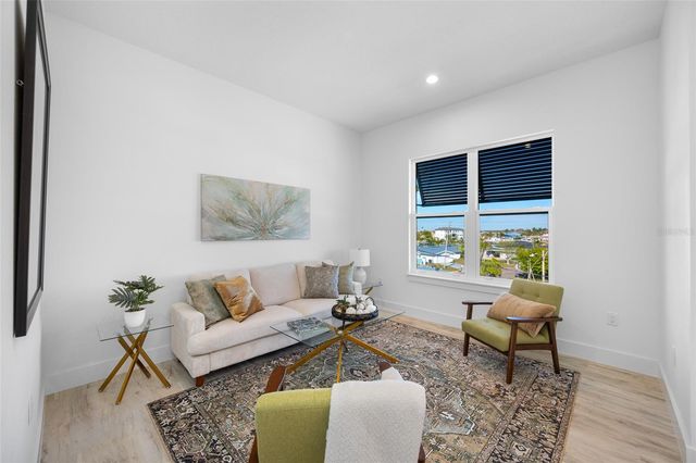 11460 7TH STREET E, Treasure Island, FL 33706