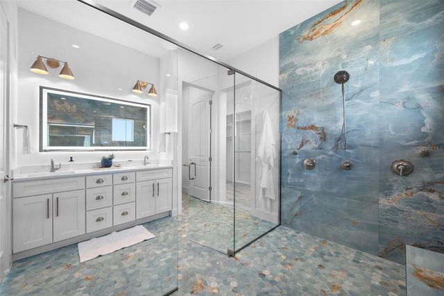 11460 7TH STREET E, Treasure Island, FL 33706