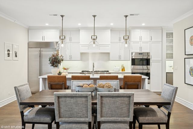 1851 N Halsted Street 2, Chicago, IL 60614