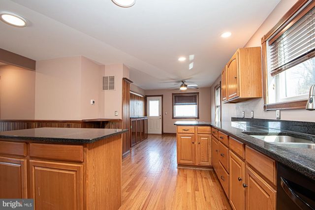 664 BRANDY RD, Front Royal, VA 22630