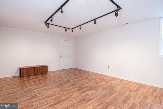 664 BRANDY RD, Front Royal, VA 22630