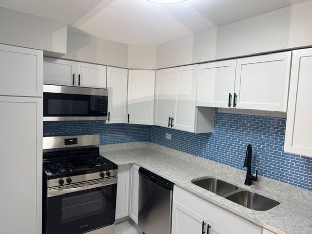 8500 Skokie Boulevard 2C, Skokie, IL 60077