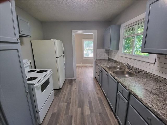 6835 Bellefontaine Avenue, Kansas City, MO 64132