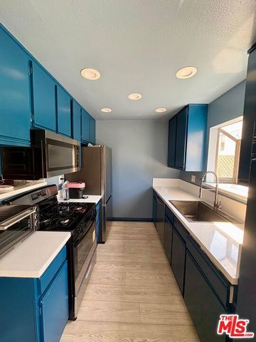 8636 W Olympic Boulevard 5, Los Angeles, CA 90035