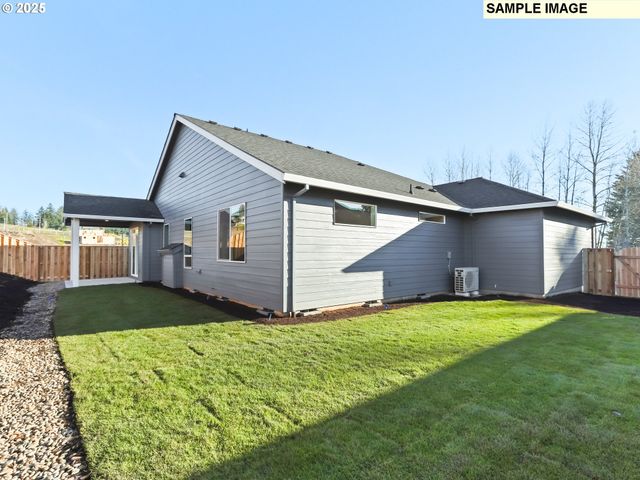 2140 E Otter Loop, La Center, WA 98629
