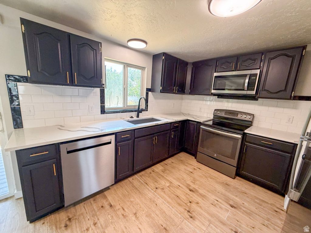 100 N 450 W, Layton, UT 84041 — photo 4