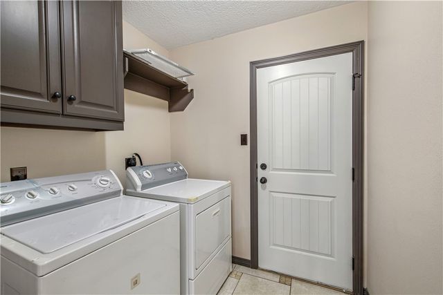 2708 Wood Court, Bryan, TX 77808