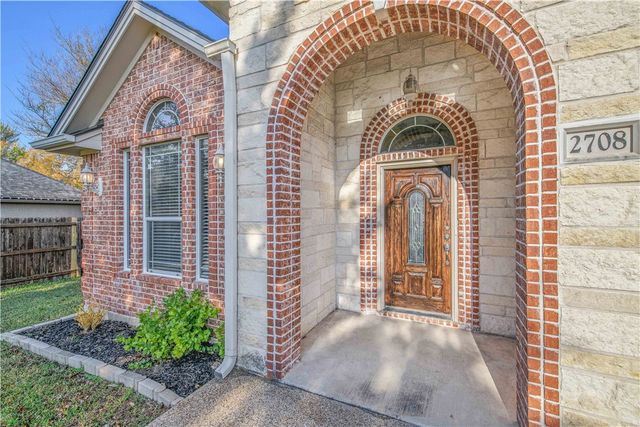 2708 Wood Court, Bryan, TX 77808