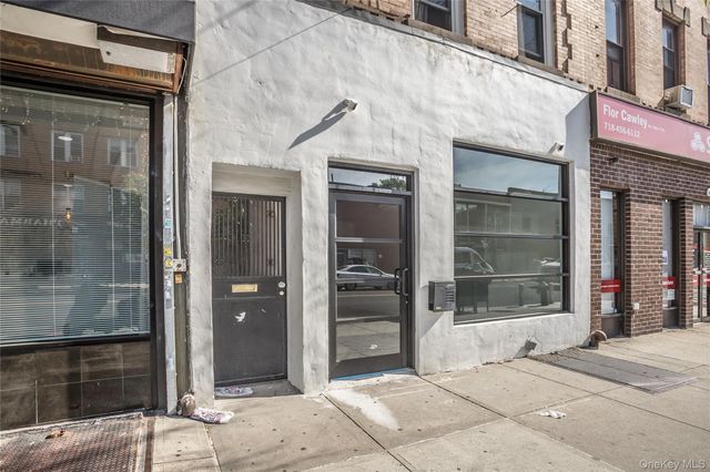 67-17 Myrtle Avenue 3F, Glendale, NY 11385