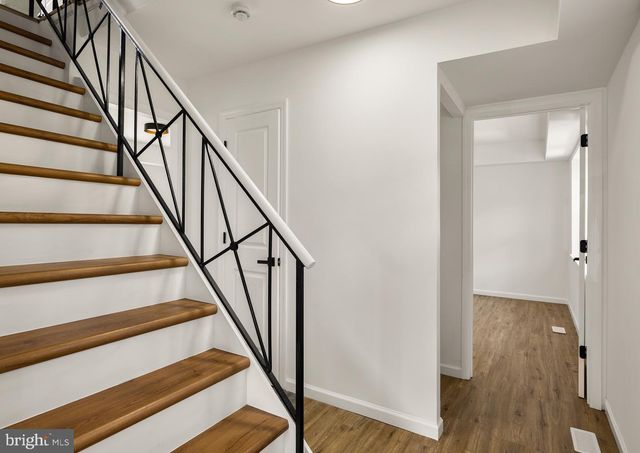 24 NEW CASTLE LN, Willingboro, NJ 08046