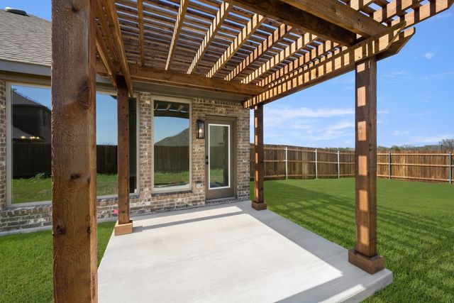 1808 Peace Lily Lane, Waxahachie, TX 75165