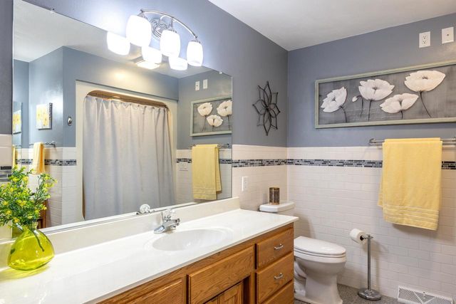 1501 S Weimar Street, Appleton, WI 54915