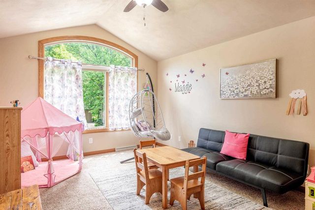 1501 S Weimar Street, Appleton, WI 54915