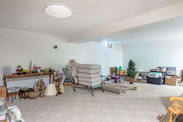 1501 S Weimar Street, Appleton, WI 54915