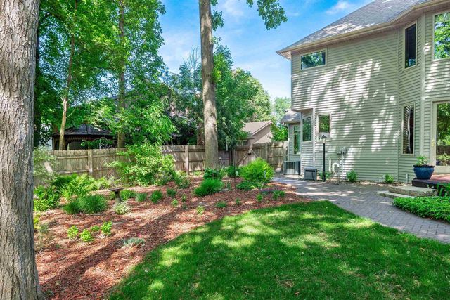 1501 S Weimar Street, Appleton, WI 54915
