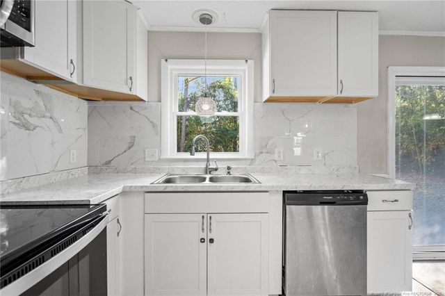 6145 Santa Fe Drive, Fayetteville, NC 28303