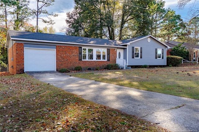 6145 Santa Fe Drive, Fayetteville, NC 28303