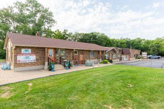 21016 S 80th Avenue, Frankfort, IL 60423