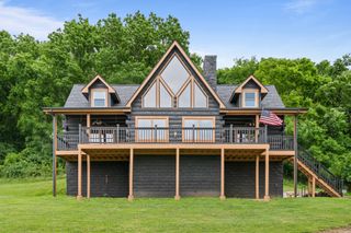 2223 Simmons Ridge Rd, Cornersville, TN 37047
