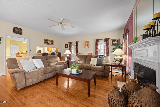 110 Mereworth Place, Cary, NC 27513