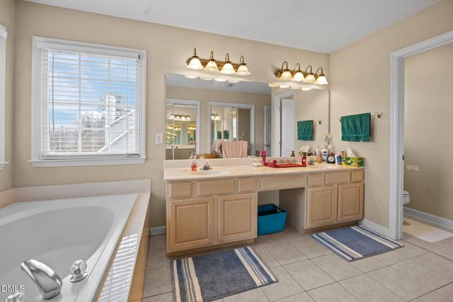 110 Mereworth Place, Cary, NC 27513