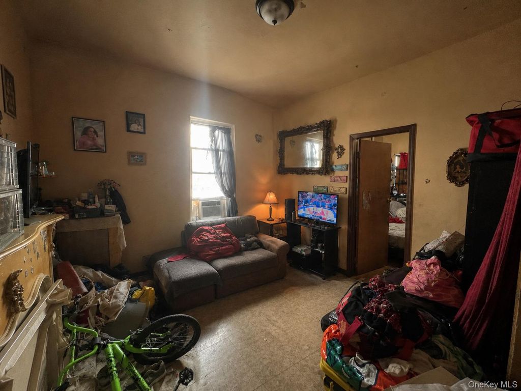 1819 Waterloo Place, Bronx, NY 10460 — photo 5
