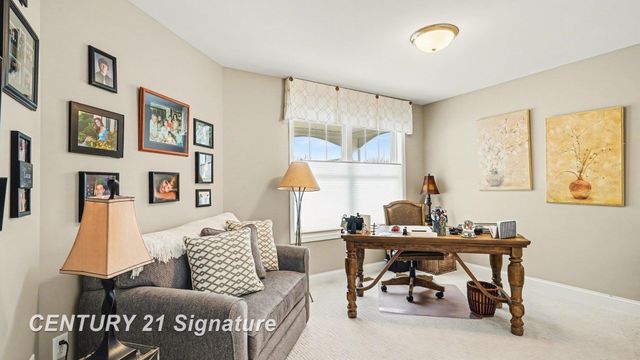 87 Tuscany Circle, Saginaw Twp, MI 48603